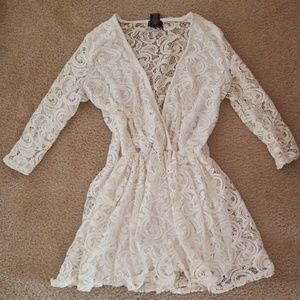 Long Sleeve Low Cut V-Neck Lace Romper
